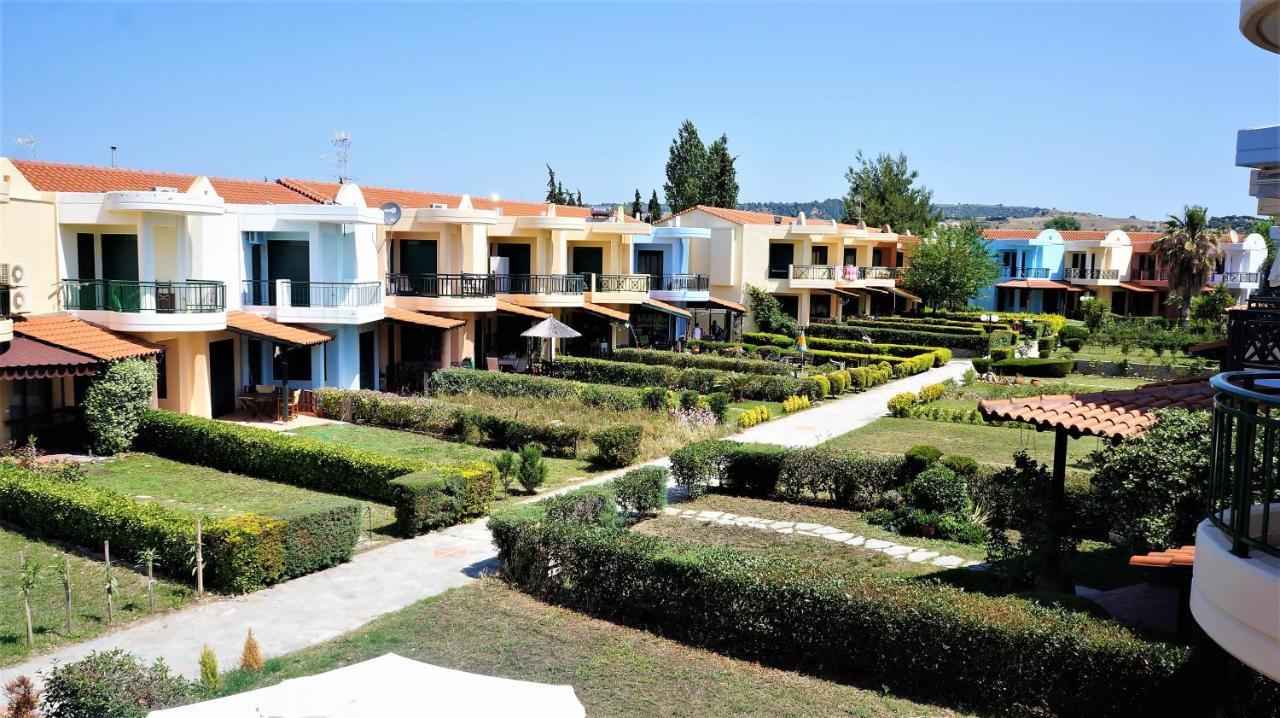 Eva'S Houses Nikiti Εξωτερικό φωτογραφία