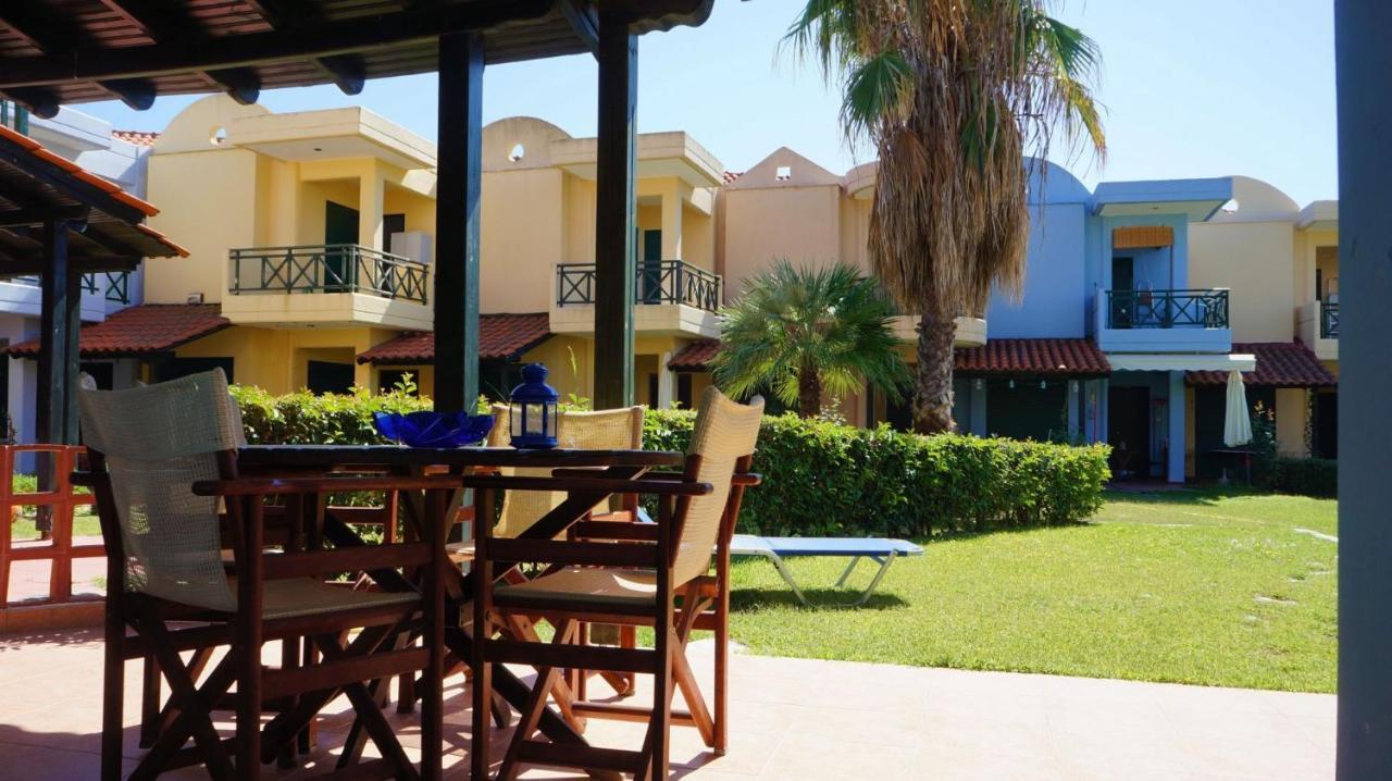Eva'S Houses Nikiti Εξωτερικό φωτογραφία